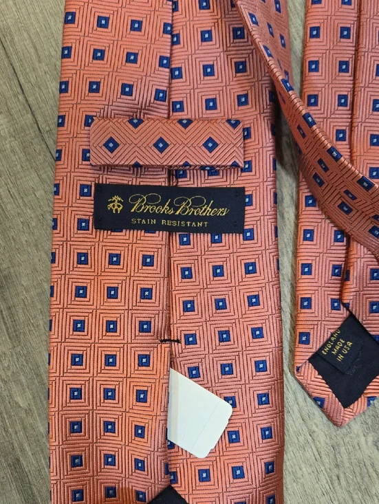 NWT! Brooks Brothers Orange Silk Tie!! - Picture 3 of 3